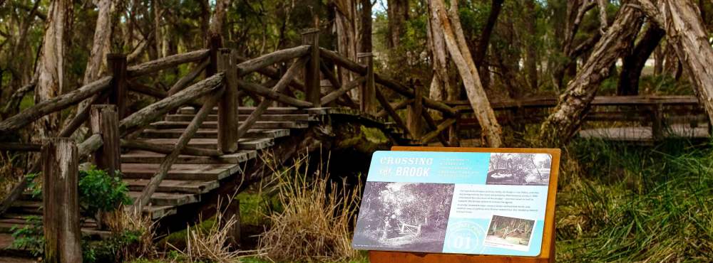 Whiteman Park heritage Lew Whitemans log bridge