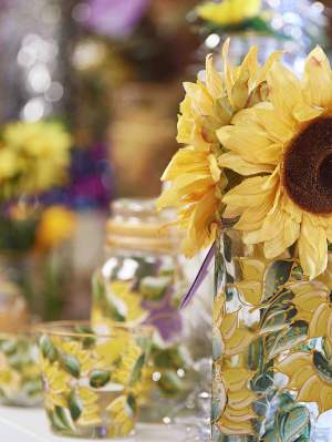 Handcraft Centre sunflower glass art WEB