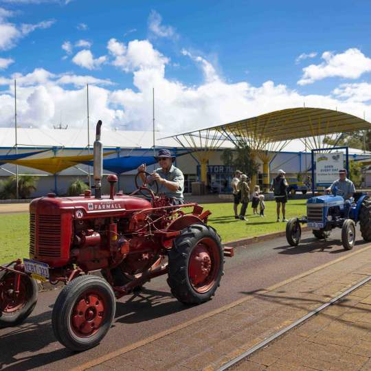 2022 Whiteman Park Tractor Parade 67 web