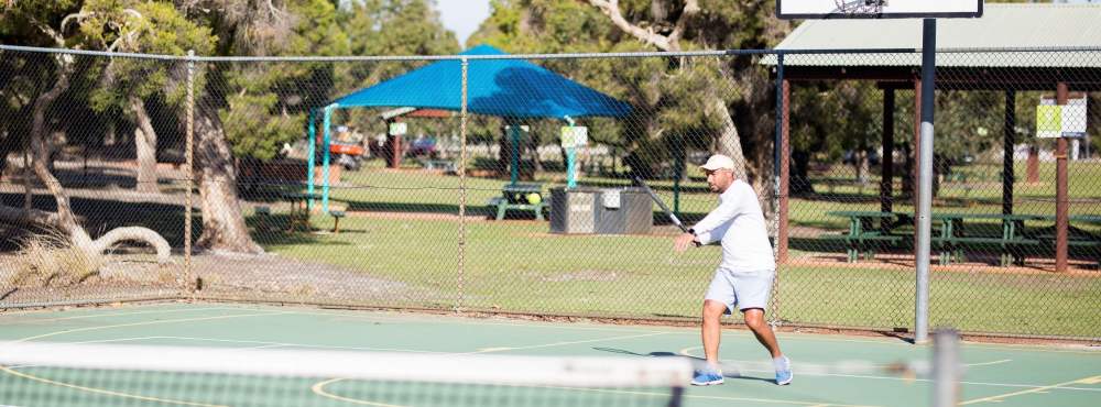 Sports facilities tennis court