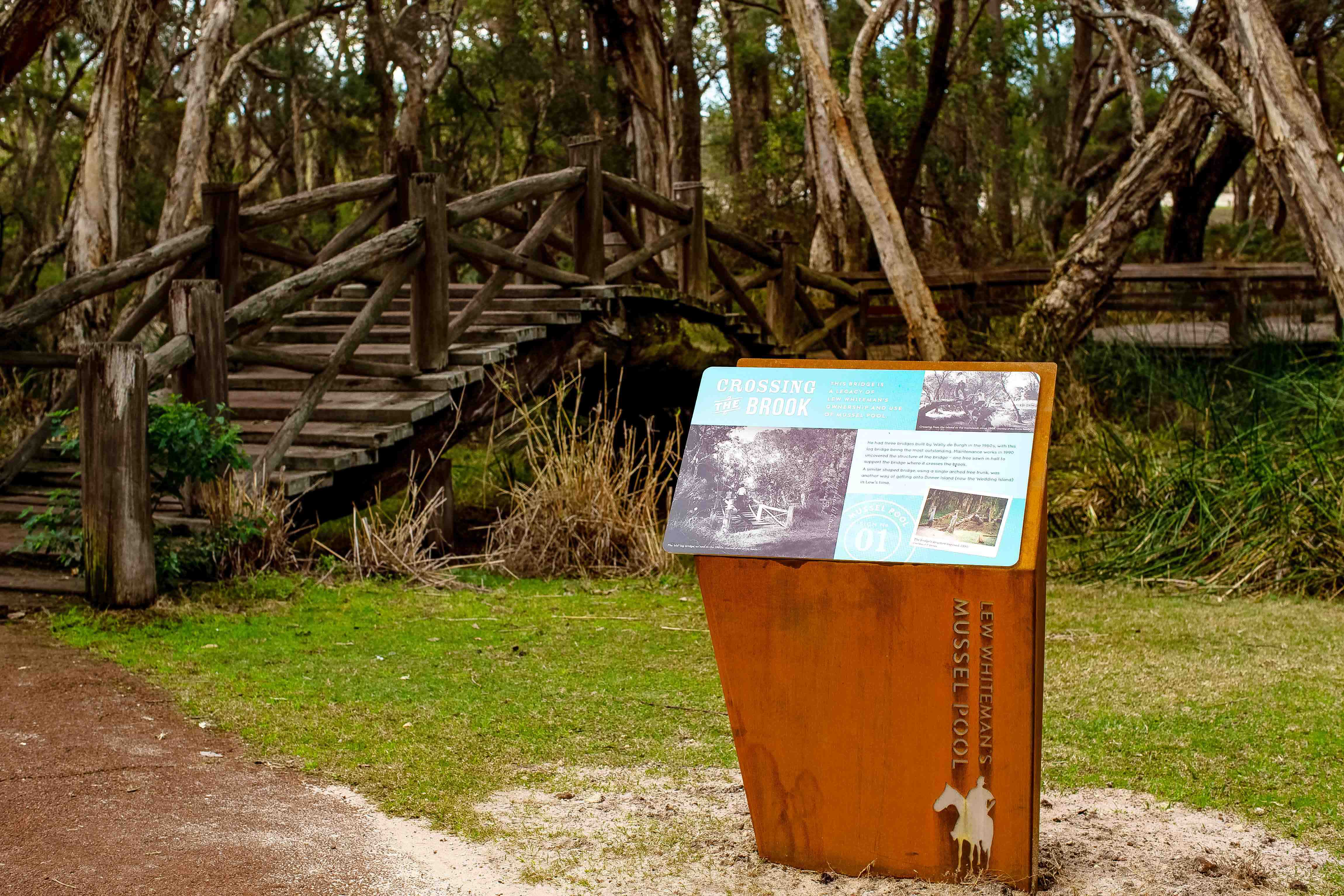 Whiteman Park heritage Lew Whitemans log bridge