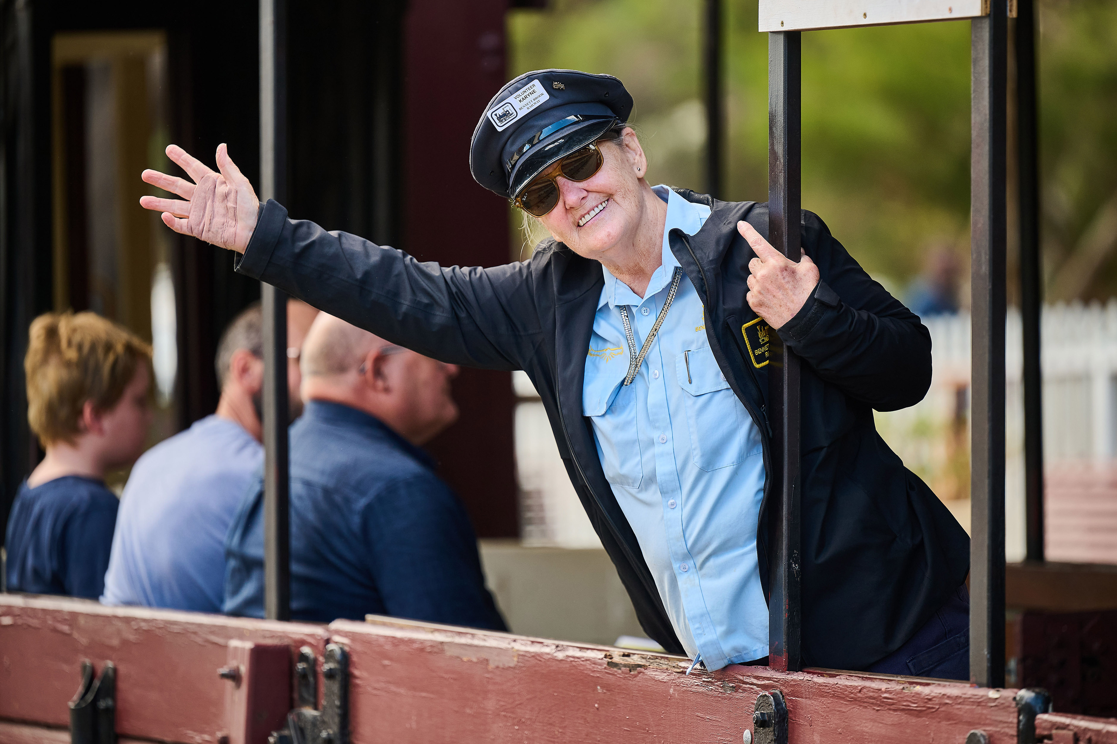 475 WP Train with a volunteer