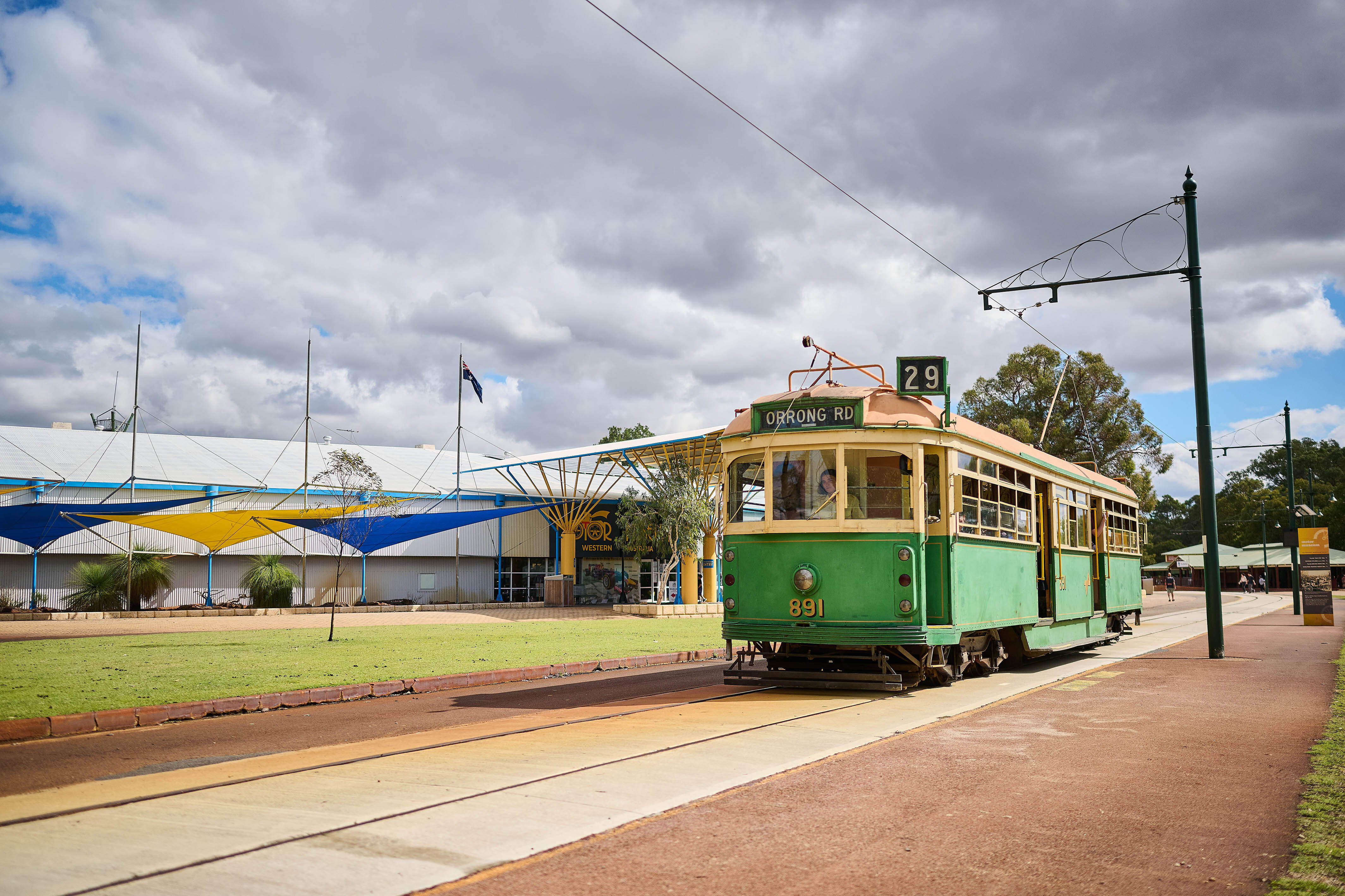 286 WP Electric tram ride Village East mall