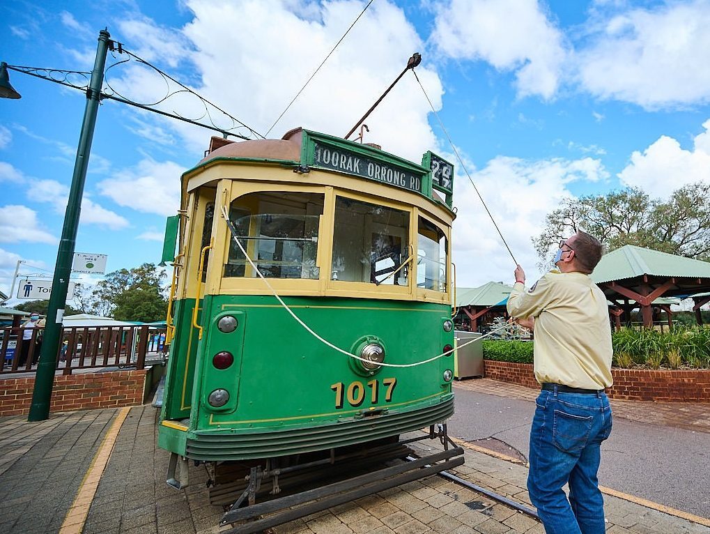 Whiteman Park Transport Heritage electric tram rides changing poles 135