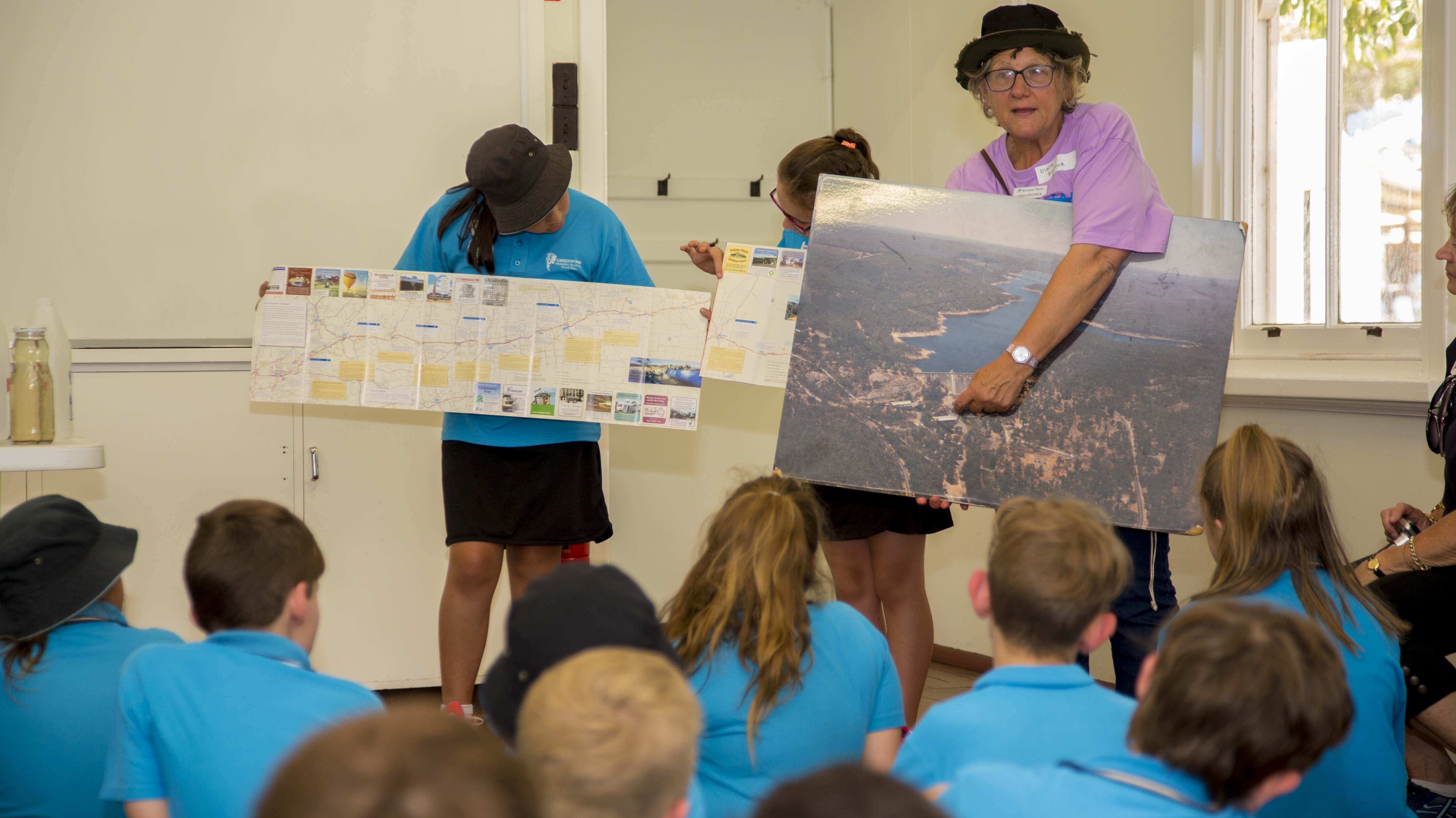 https://www.whitemanpark.com.au/assets/uploads/images/education/cgf/2016-Groundwater-Festival-2016-081.jpg