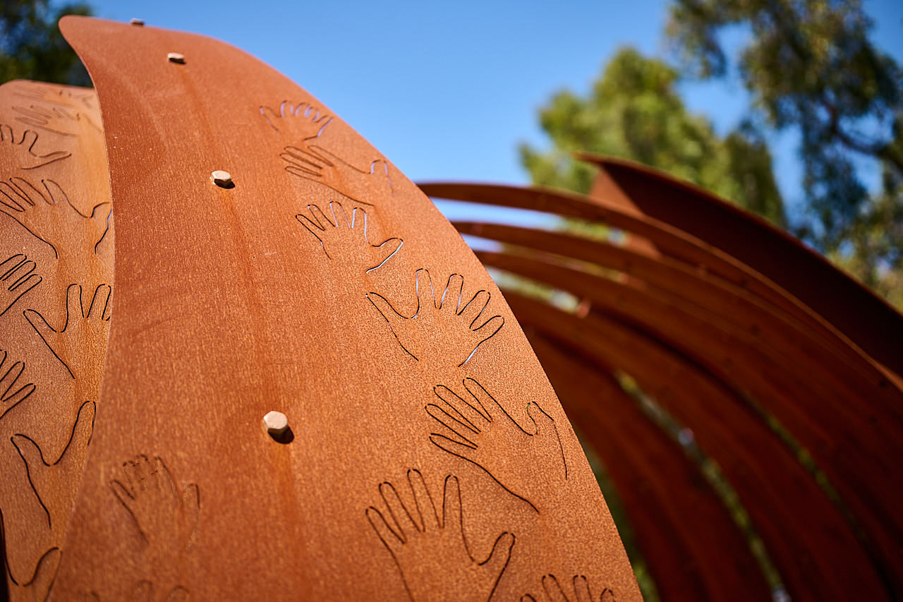 Healing Place Whiteman Park hands WEB DC251